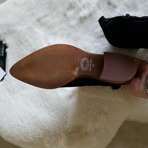 Italian hand crafted leather suede booties - Picture 3 of 4